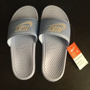Women’s NIKE BENASSI JDI SLIDE SANDALS